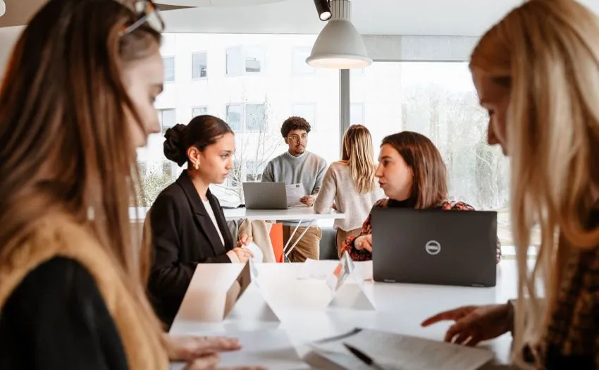 全球校园招聘会日程表，SKEMA帮你排好了！