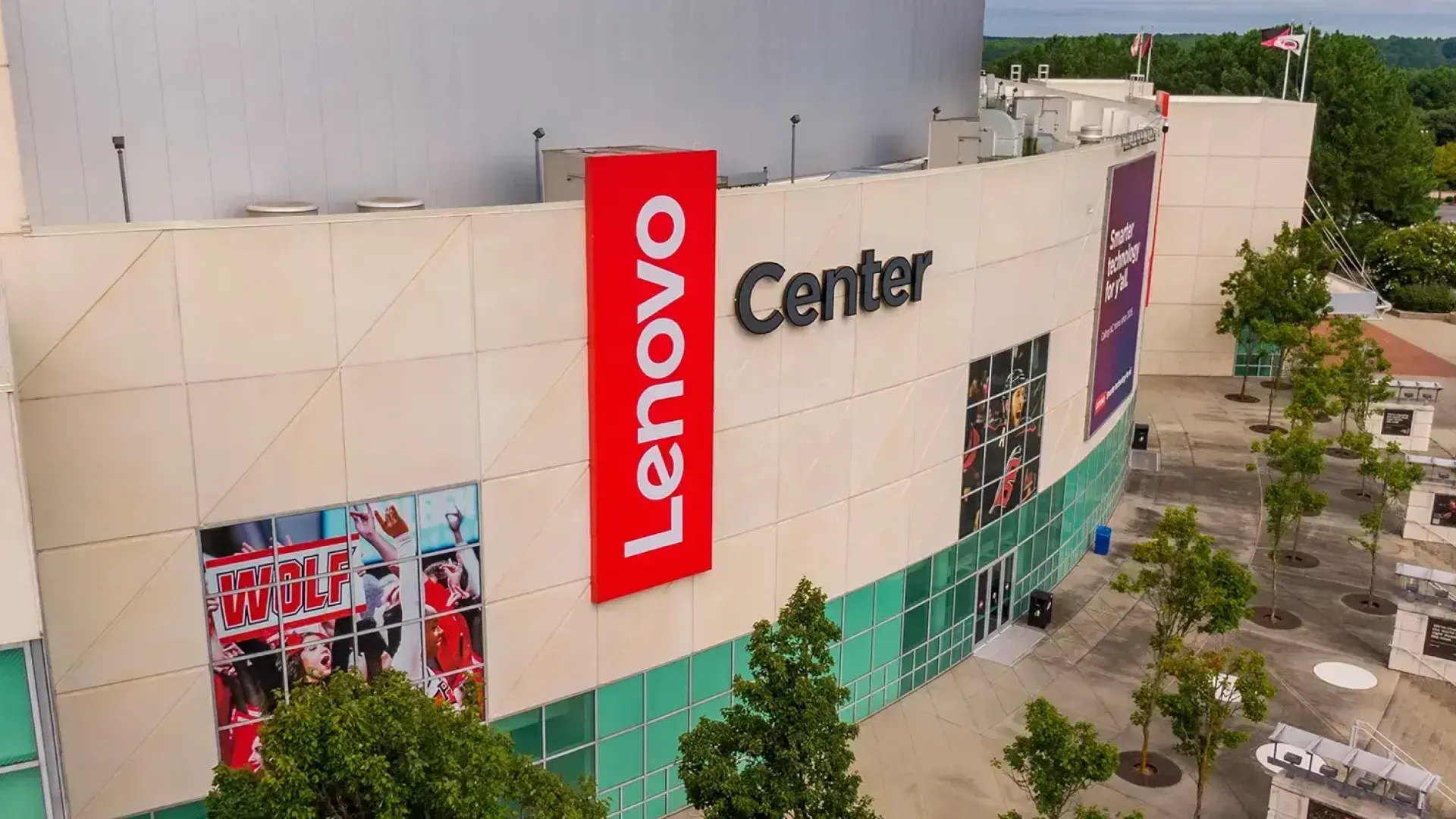 罗利联想中心（原PNC体育馆）