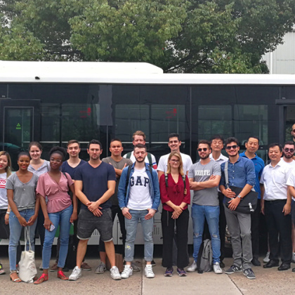 SKEMA国际商务硕士专业学生参观金龙客车