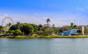 潘普利亚现代建筑群