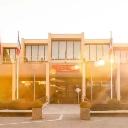 收藏+1!新生必备入学指南,校园生活一点通! 收藏+1!新生必备入学指南,校园生活一点通!