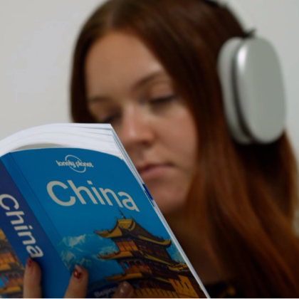 法国姑娘拿下硬笔书法特等奖!她说:人生只合住苏州... 法国姑娘拿下硬笔书法特等奖!她说:人生只合住苏州...